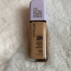 Maybelline Super Stay Foundation - Shade 120